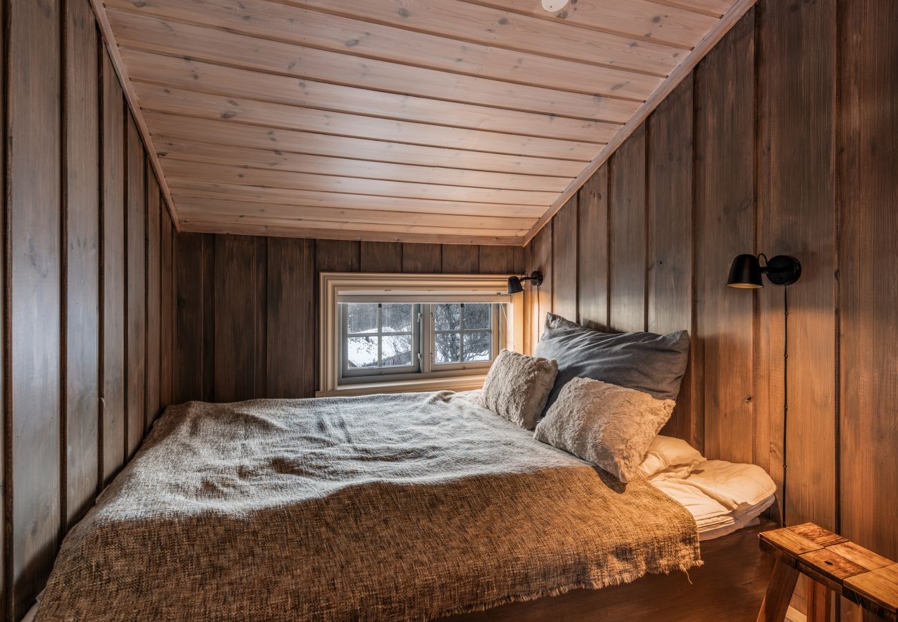 Hytte i Hol - Nylig oppgradert stor vakker hytte med fantastisk utsikt i Geilo