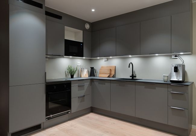 Leilighet i Tromsø - Premium Waterfront Apartment with Stunning View Leilighet i Tromsø - Premium Waterfront Apartment with Stunning View