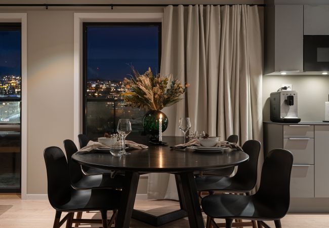 Leilighet i Tromsø - Seventh floor Premium Penthouse - Beautiful View Leilighet i Tromsø - Seventh floor Premium Penthouse - Beautiful View