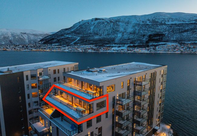 Leilighet i Tromsø - Seventh floor Premium Penthouse - Beautiful View Leilighet i Tromsø - Seventh floor Premium Penthouse - Beautiful View