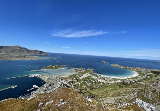 Hus i Flakstad - Hjertet av Ramberg Hus i Flakstad - Hjertet av Ramberg
