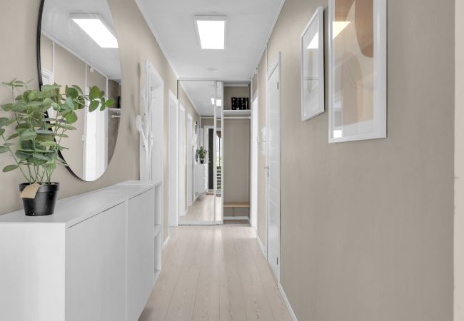 Leilighet i Tromsø - Treromsleilighet - Sentrumsnært og moderne Leilighet i Tromsø - Treromsleilighet - Sentrumsnært og moderne