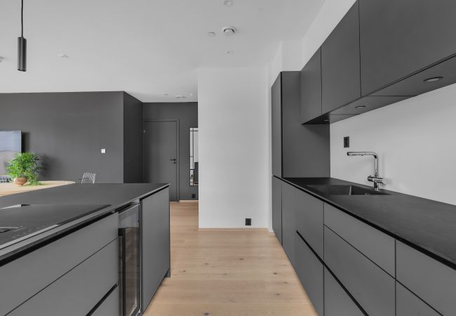 Leilighet i Tromsø - Sentrum - Moderne og romslig leilighet med byutsikt Leilighet i Tromsø - Sentrum - Moderne og romslig leilighet med byutsikt