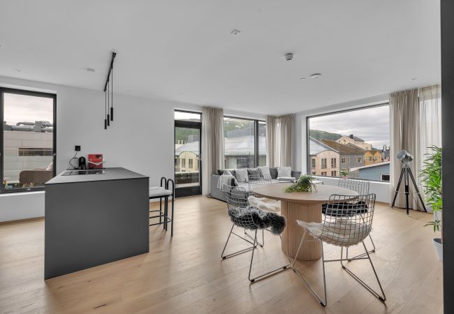 Leilighet i Tromsø - Sentrum - Moderne og romslig leilighet med byutsikt Leilighet i Tromsø - Sentrum - Moderne og romslig leilighet med byutsikt