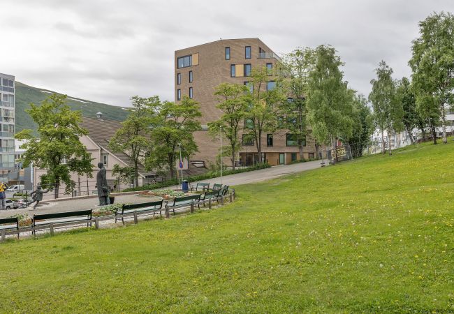 Leilighet i Tromsø - Sentrum - Moderne og romslig leilighet med byutsikt Leilighet i Tromsø - Sentrum - Moderne og romslig leilighet med byutsikt