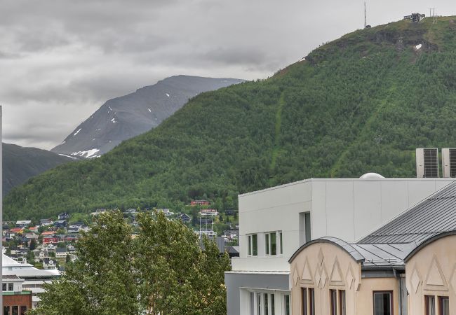 Leilighet i Tromsø - Sentrum - Moderne og romslig leilighet med byutsikt Leilighet i Tromsø - Sentrum - Moderne og romslig leilighet med byutsikt