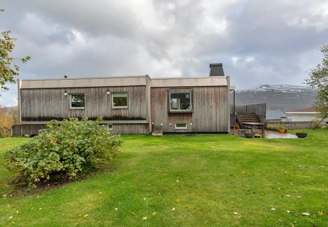 Villa i Tromsø - Villa with a view close to the city center Villa i Tromsø - Villa with a view close to the city center