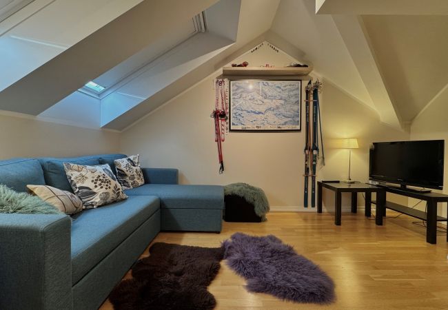 Leilighet i Hol - Flott toppleilighet sentralt på Geilo – fantastisk utsikt Leilighet i Hol - Flott toppleilighet sentralt på Geilo – fantastisk utsikt