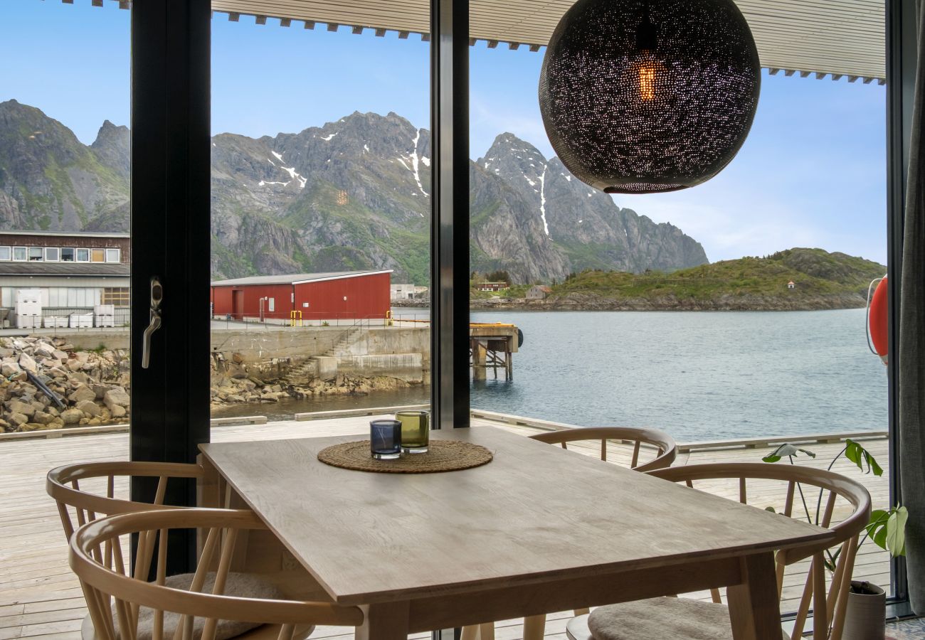 Leilighet i Vågan - Modern sea front apartment with up to 8 beds