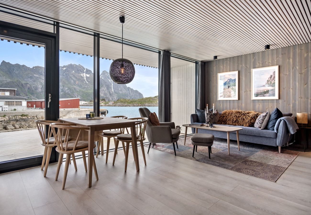 Leilighet i Vågan - Modern sea front apartment with up to 8 beds