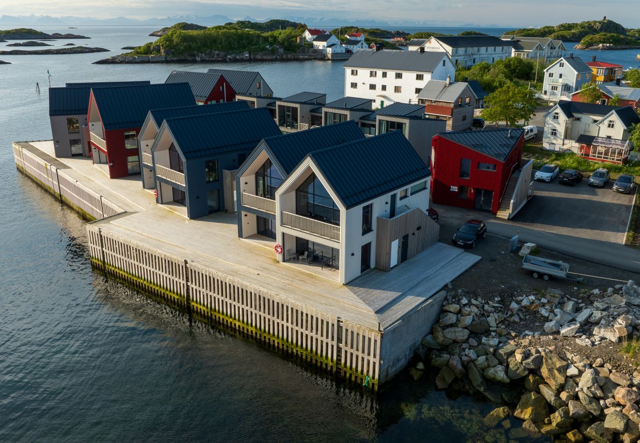 Leilighet i Vågan - Modern sea front apartment with up to 8 beds