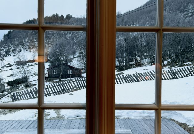 Hytte i Hol - Charming mountain retreat in Sudndalen Hytte i Hol - Charming mountain retreat in Sudndalen