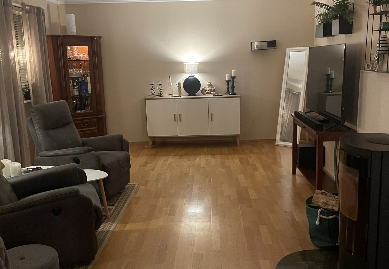 Leilighet i Vestvågøy - Central Apartment, first floor