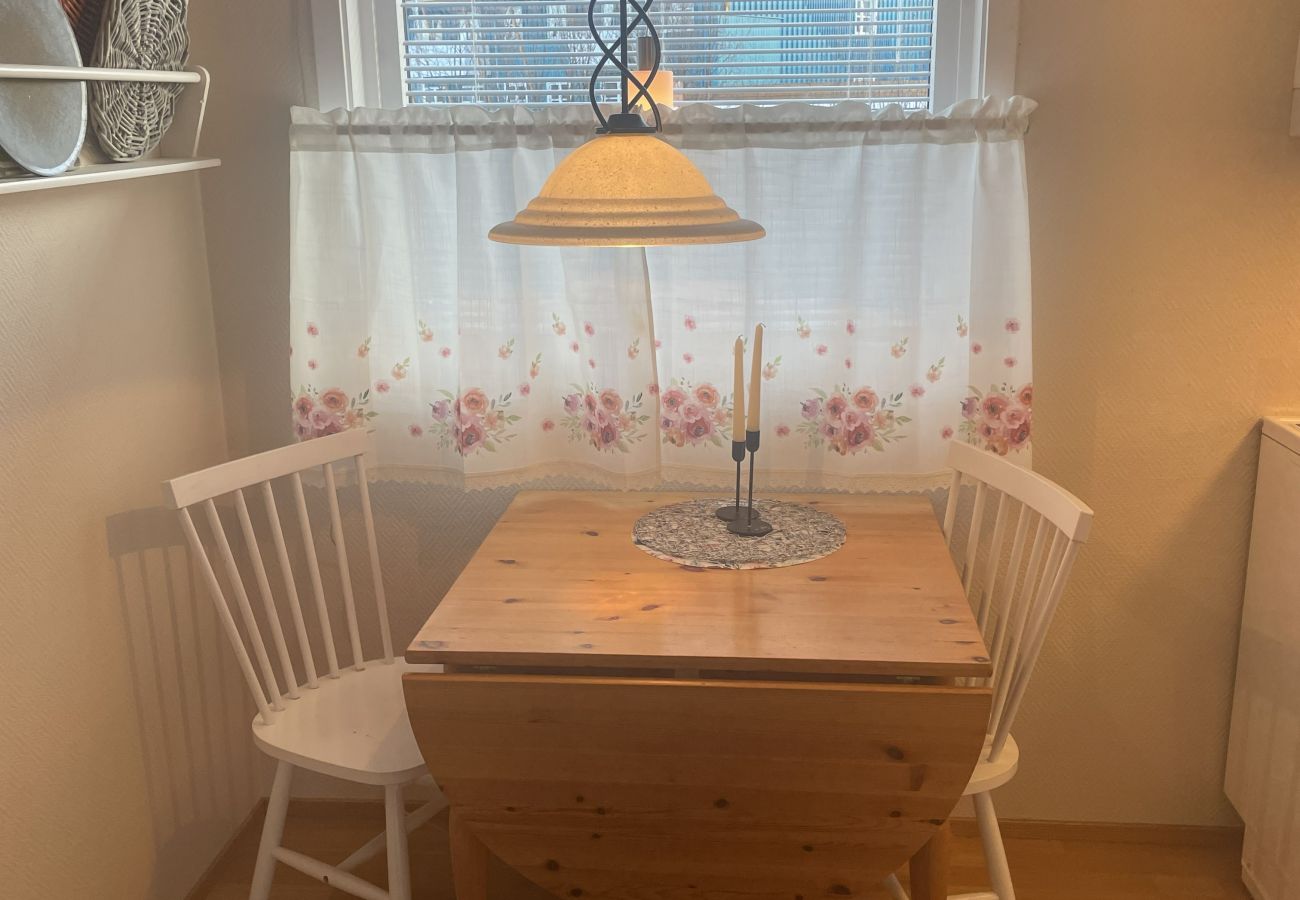 Leilighet i Vestvågøy - Central Apartment, first floor