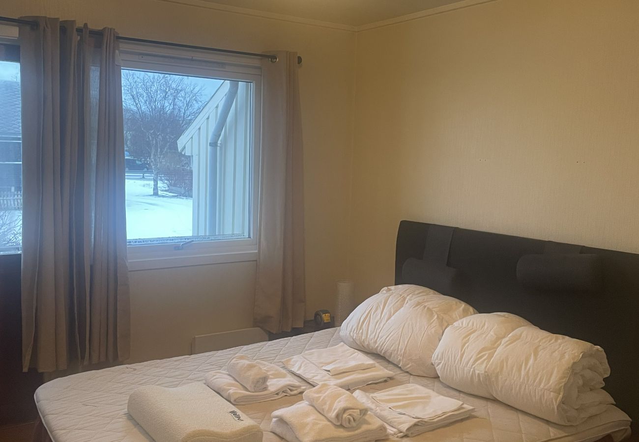 Leilighet i Vestvågøy - Central Apartment, first floor