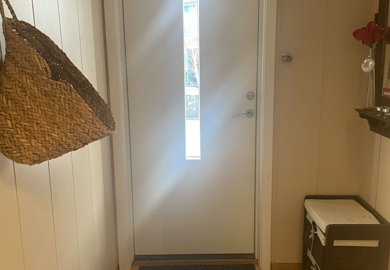 Leilighet i Vestvågøy - Central Apartment, first floor