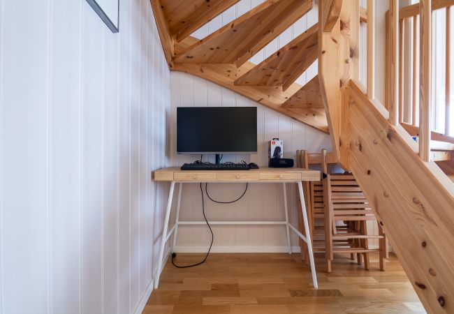 Hytte i Svolvær - Modern Seahouse in Svolvær with stunning views! Hytte i Svolvær - Modern Seahouse in Svolvær with stunning views!