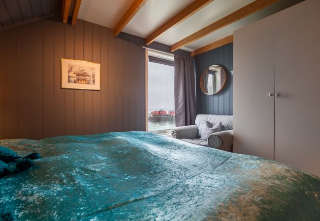 Hytte i Svolvær - Modern Seahouse in Svolvær with stunning views! Hytte i Svolvær - Modern Seahouse in Svolvær with stunning views!