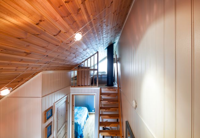 Hytte i Svolvær - Modern Seahouse in Svolvær with stunning views! Hytte i Svolvær - Modern Seahouse in Svolvær with stunning views!