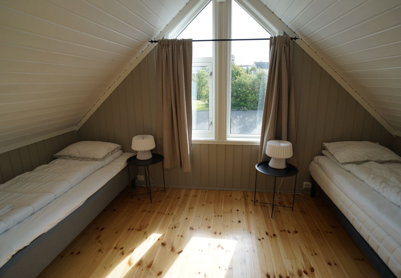 Leilighet i Vestvågøy - Seahouse Apartment with amazing views!