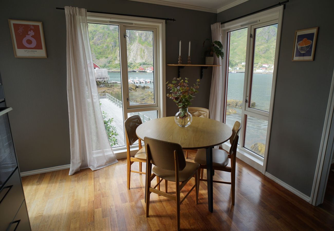 Leilighet i Vestvågøy - Seahouse Apartment with amazing views!