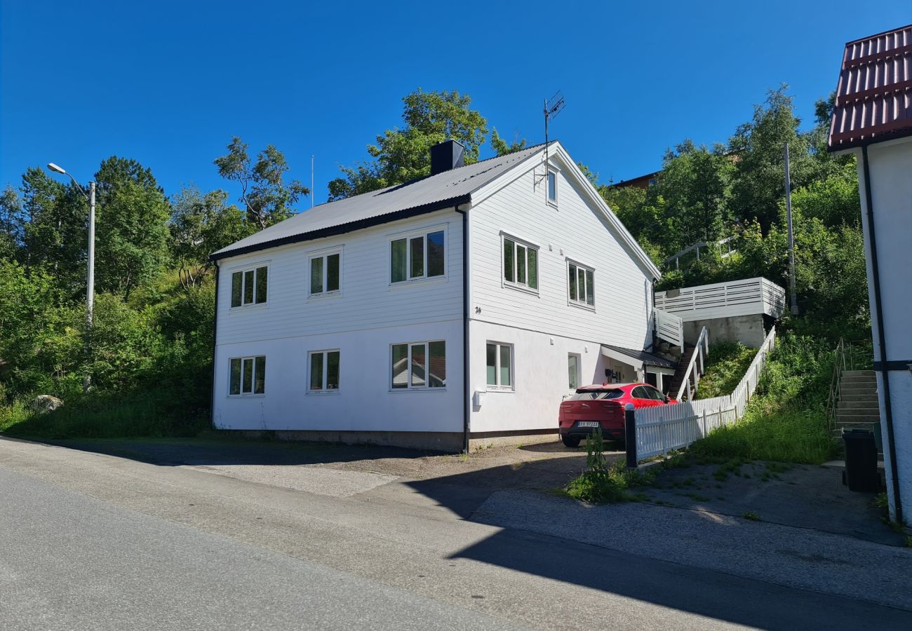 Leilighet i Vågan - Sentrumsnær leilighet i Svovlær