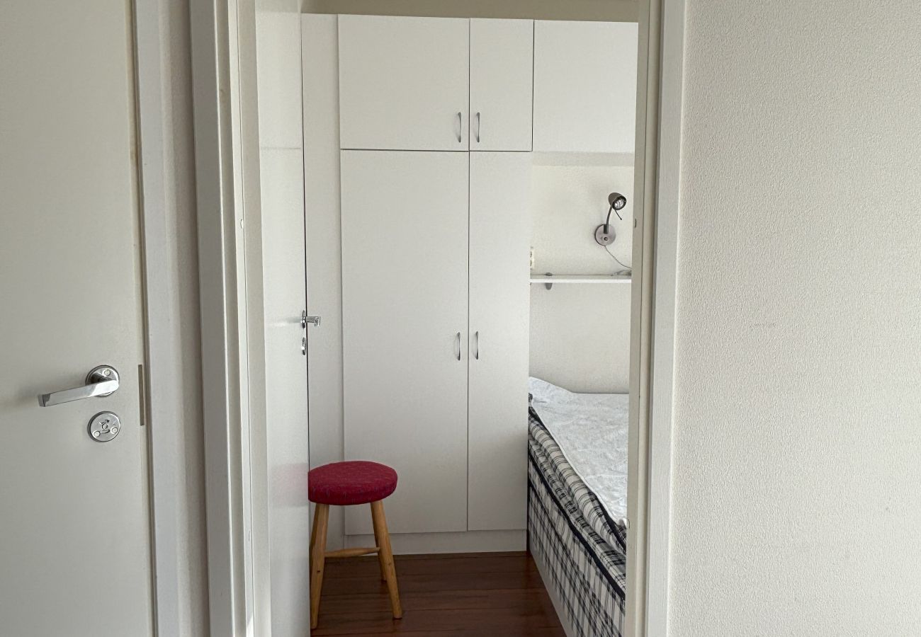Leilighet i Vågan - Apartment by the sea in Henningsvær