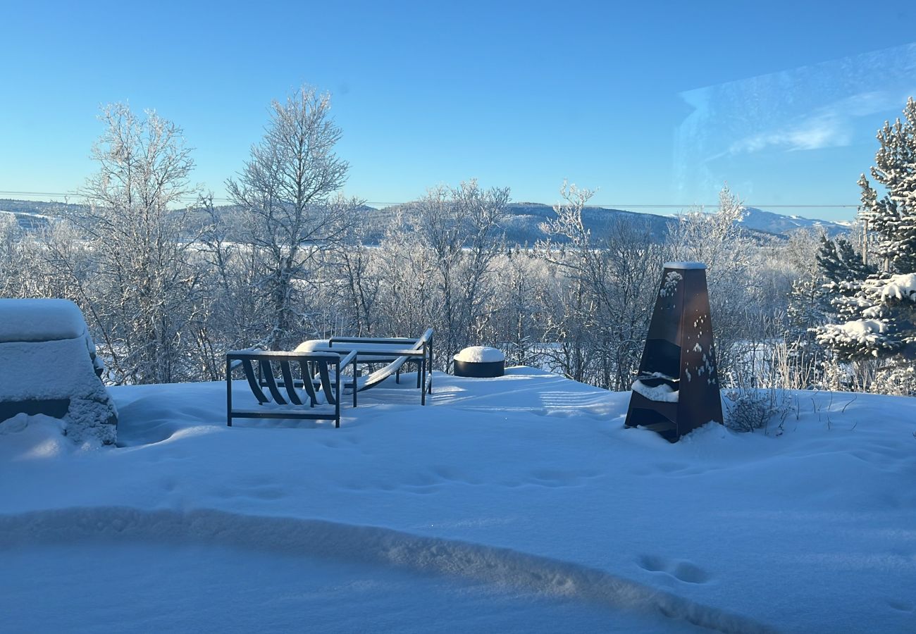 Hytte i Gol - Sjarmerende familiehytte med badstue i vakre Valdres