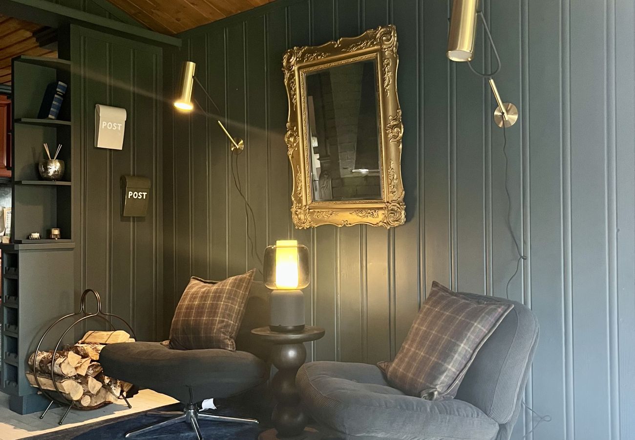 Hytte i Gol - Sjarmerende familiehytte med badstue i vakre Valdres
