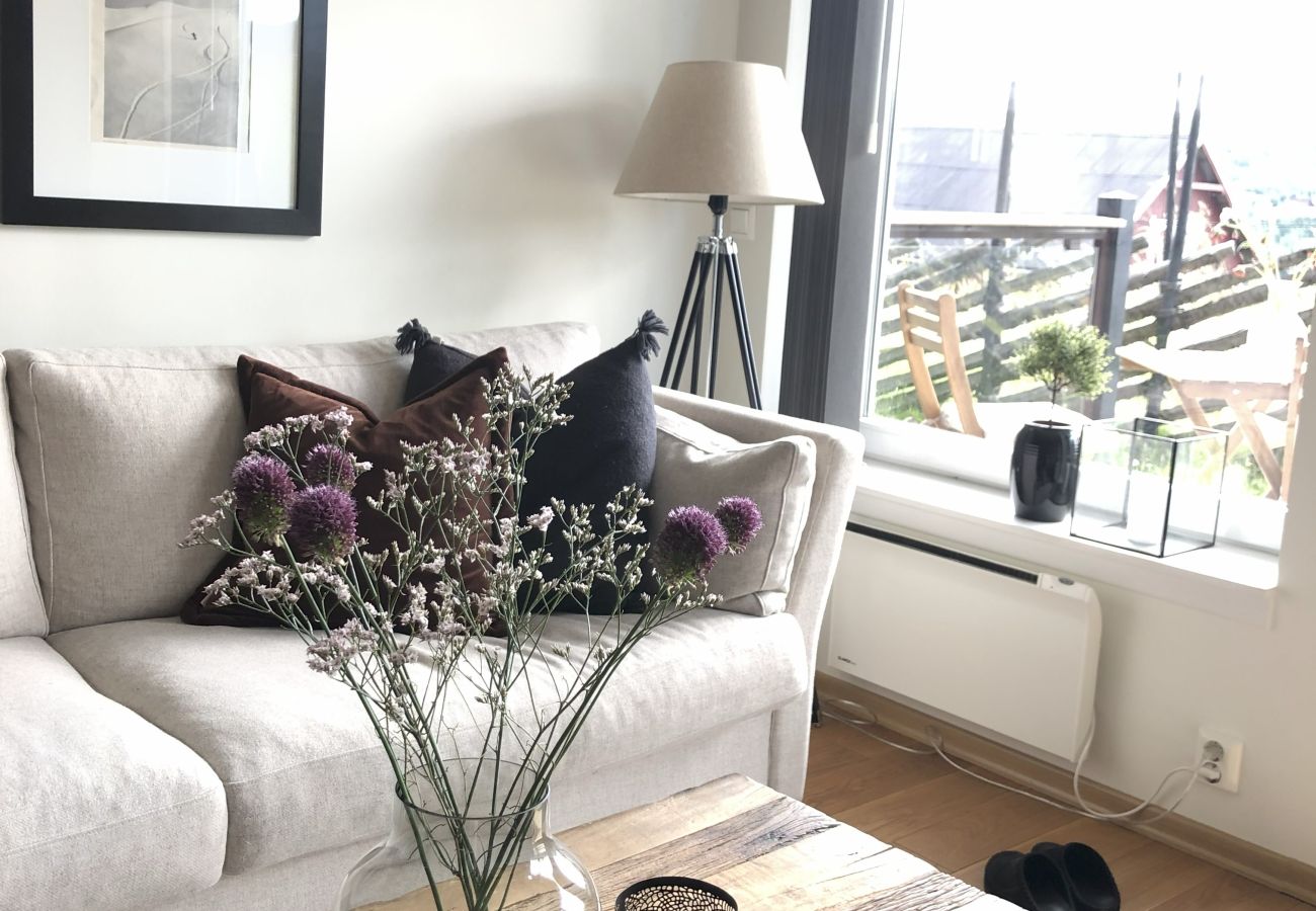 Leilighet i Hol - Midt i magiske Geilo – moderne leilighet med solrik terrasse og utsikt