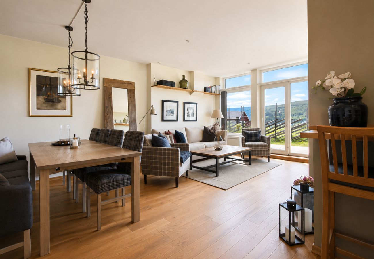 Leilighet i Hol - Midt i magiske Geilo – moderne leilighet med solrik terrasse og utsikt