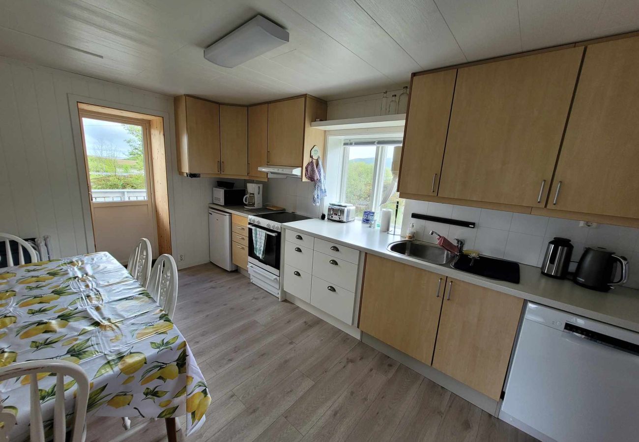 Hus i Vestvågøy - Unique and spacious Oceanfront house in the Heart of Lofoten 