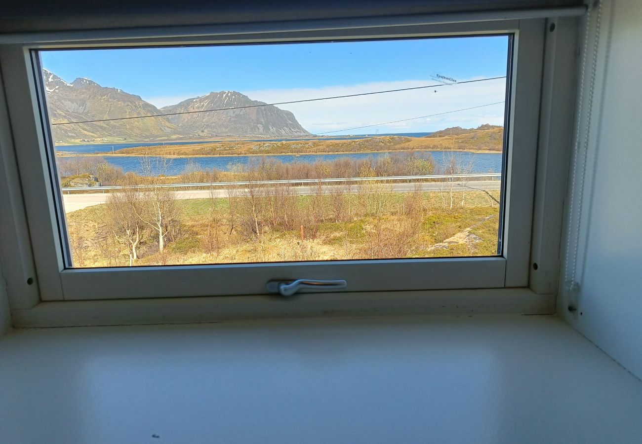 Hus i Vestvågøy - Unique and spacious Oceanfront house in the Heart of Lofoten 