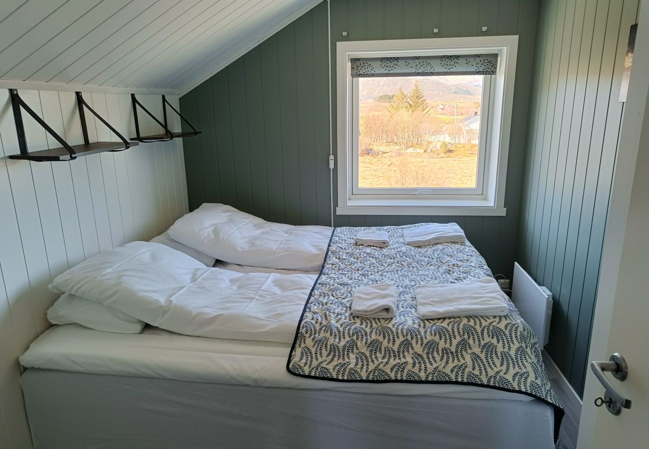 Hus i Vestvågøy - Unique and spacious Oceanfront house in the Heart of Lofoten 