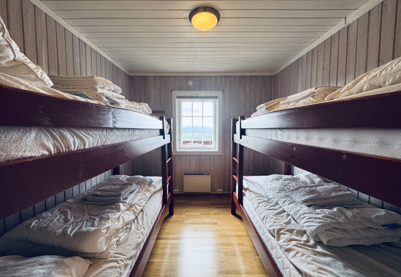 Hytte i Gol - Røde Kors-hytta – Romslig fjellhytte med fantastisk utsikt og plass til 26 personer