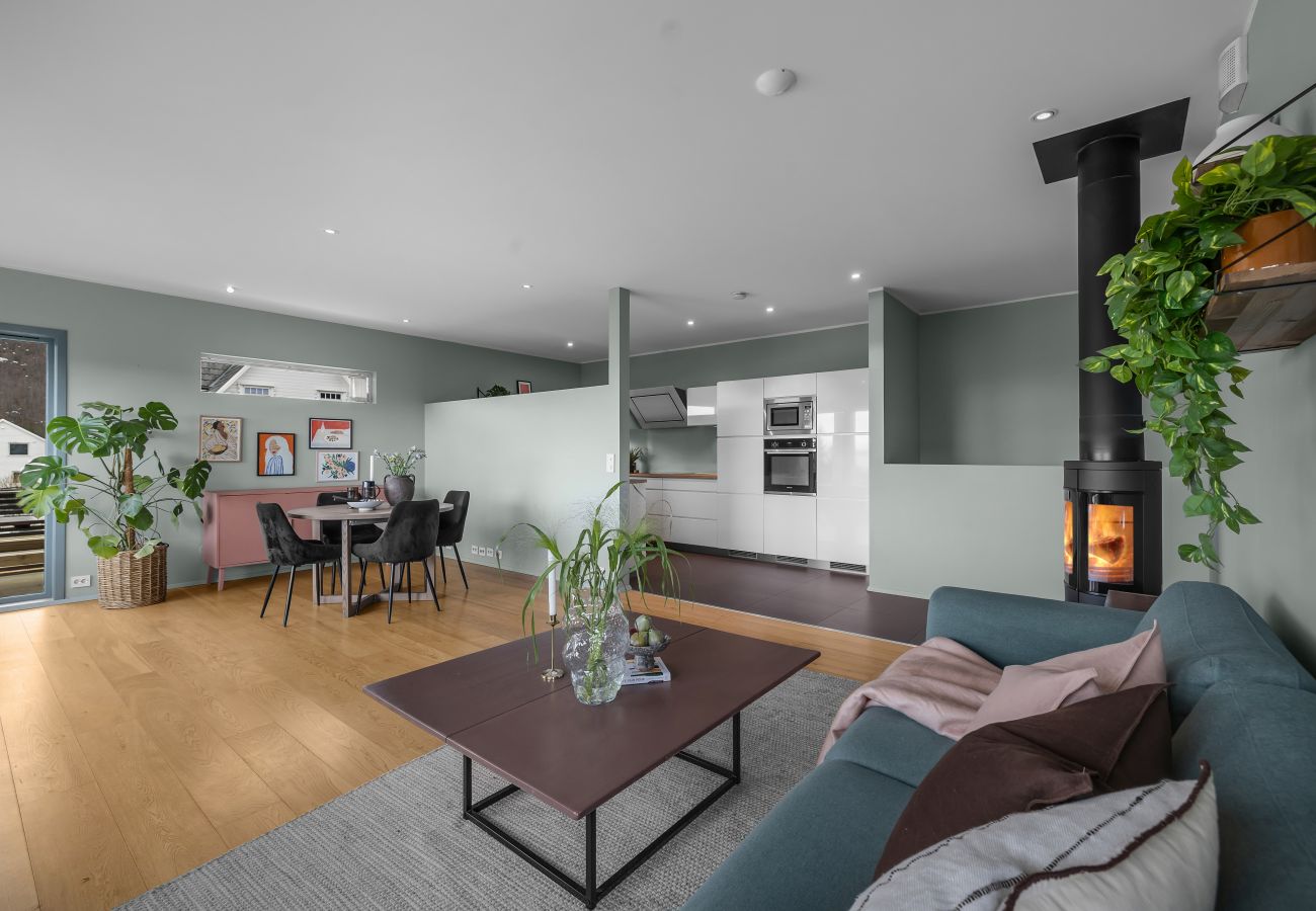 Hus i Tromsø - Cosy Family House Near the Arctic Cathedral