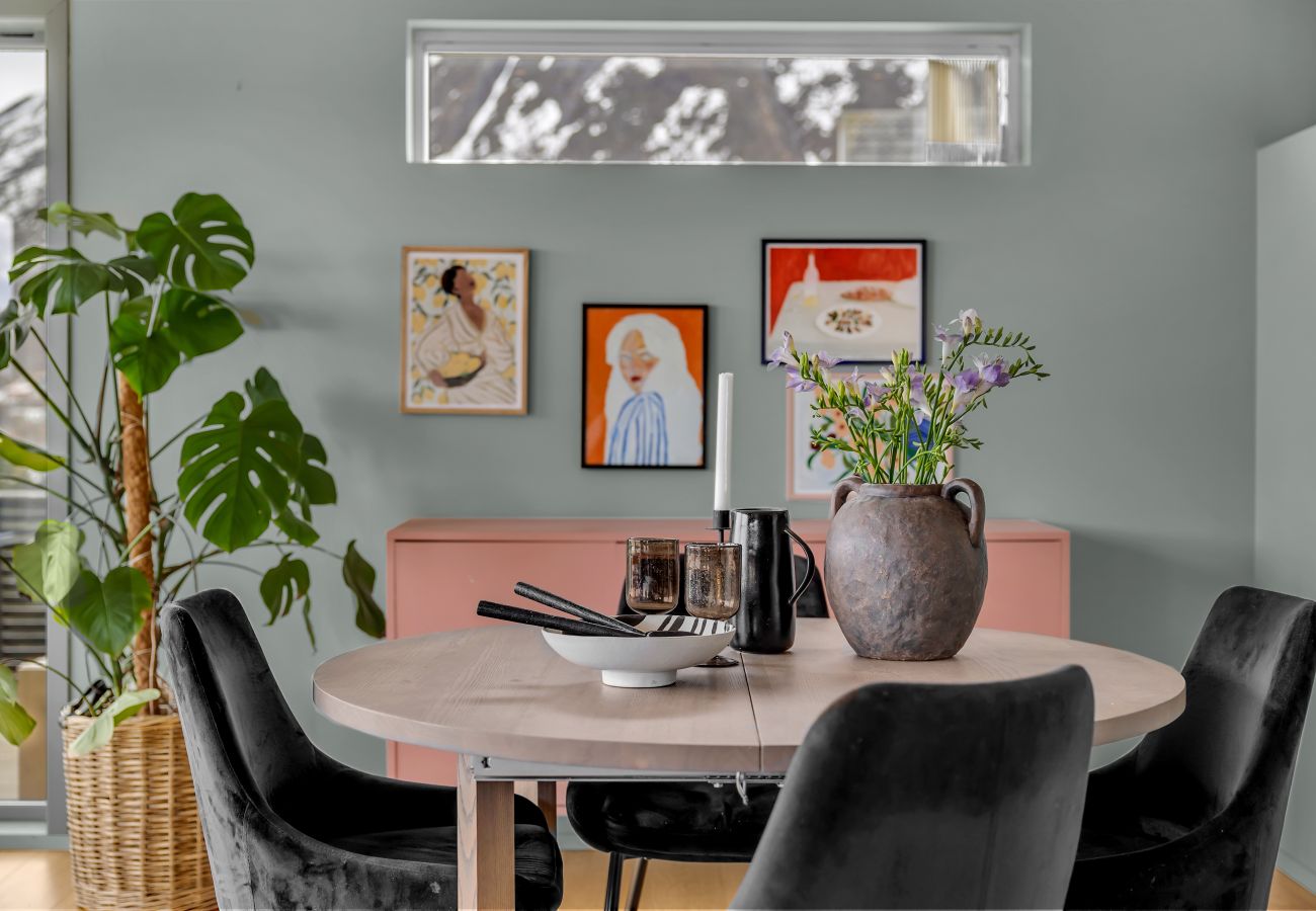 Hus i Tromsø - Cosy Family House Near the Arctic Cathedral