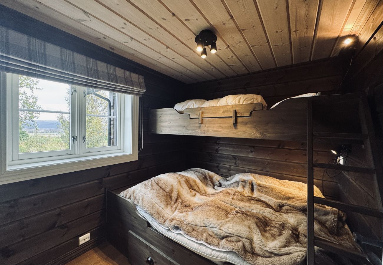 Hytte i Gol - Spacious cabin in the mountains