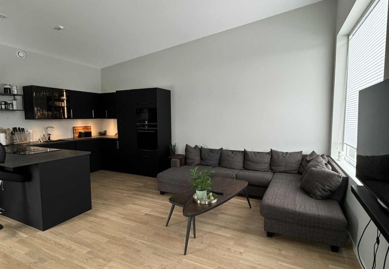 Hus i Leknes - Modern townhouse in Lofoten