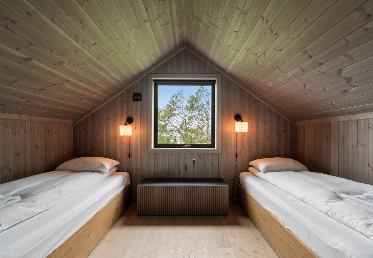 Hytte i Vågan - Private Modern Hoven Lodge