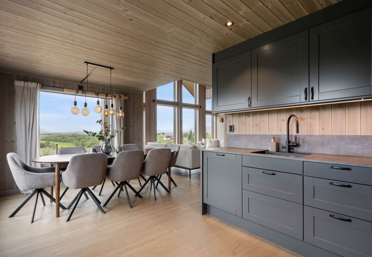 Hytte i Vågan - Private Modern Hoven Lodge