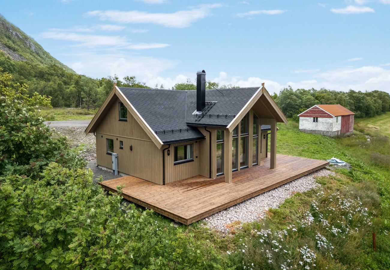 Hytte i Vågan - Private Modern Hoven Lodge