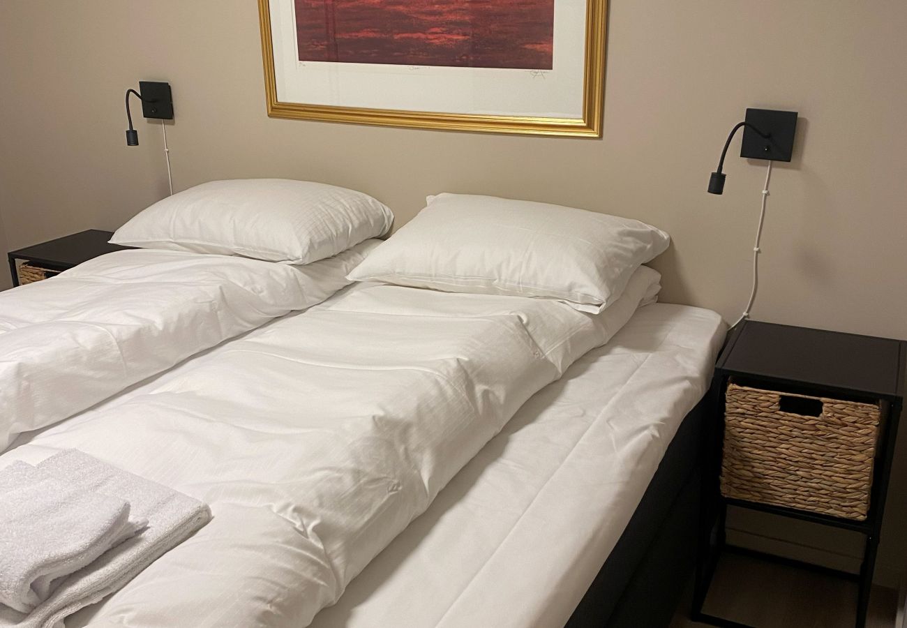 Leilighet i Vågan - Modern apartment with mountain and sea view