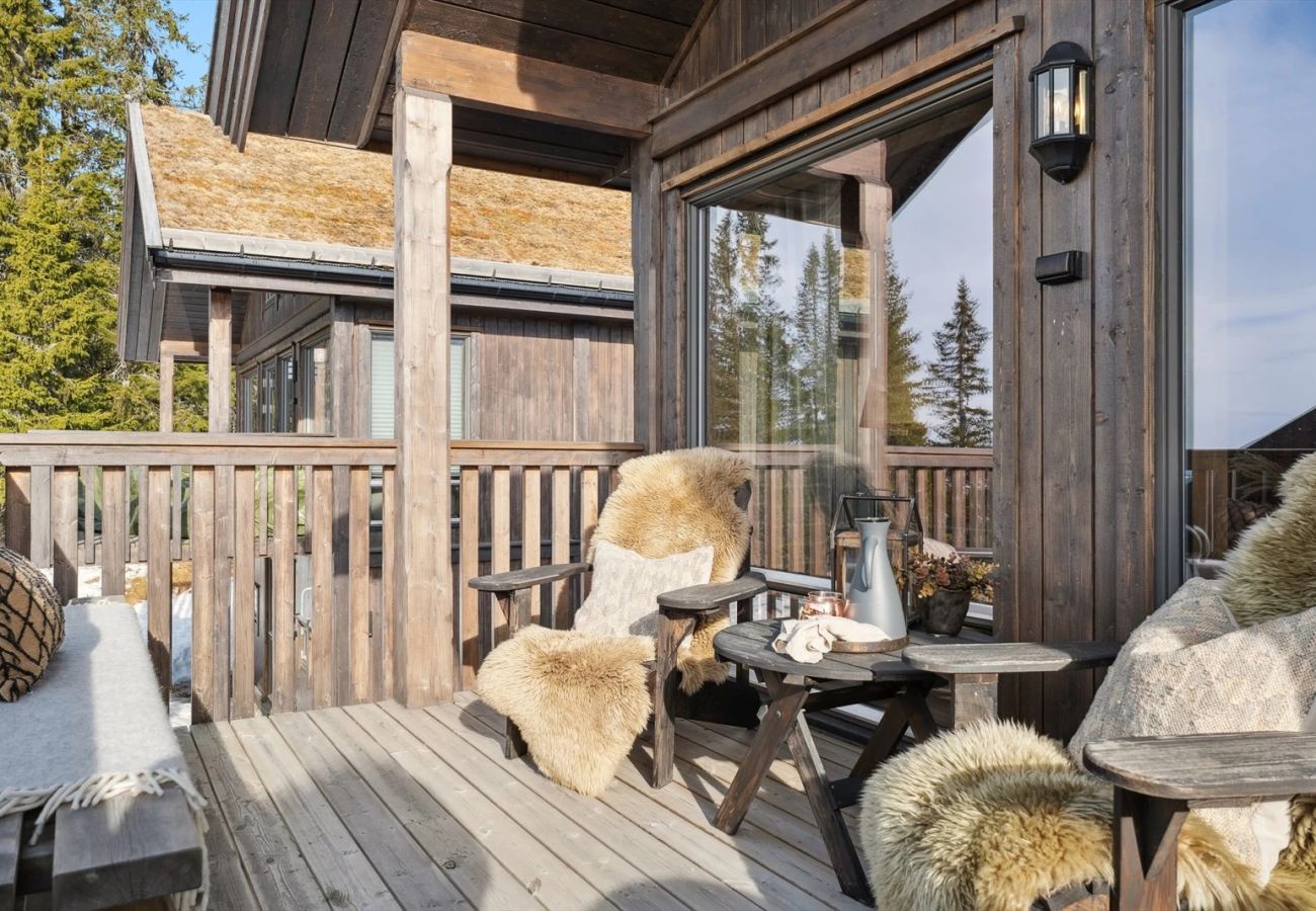 Hytte i Øyer - Stor familiehytte på Hafjell med ski in-ski out