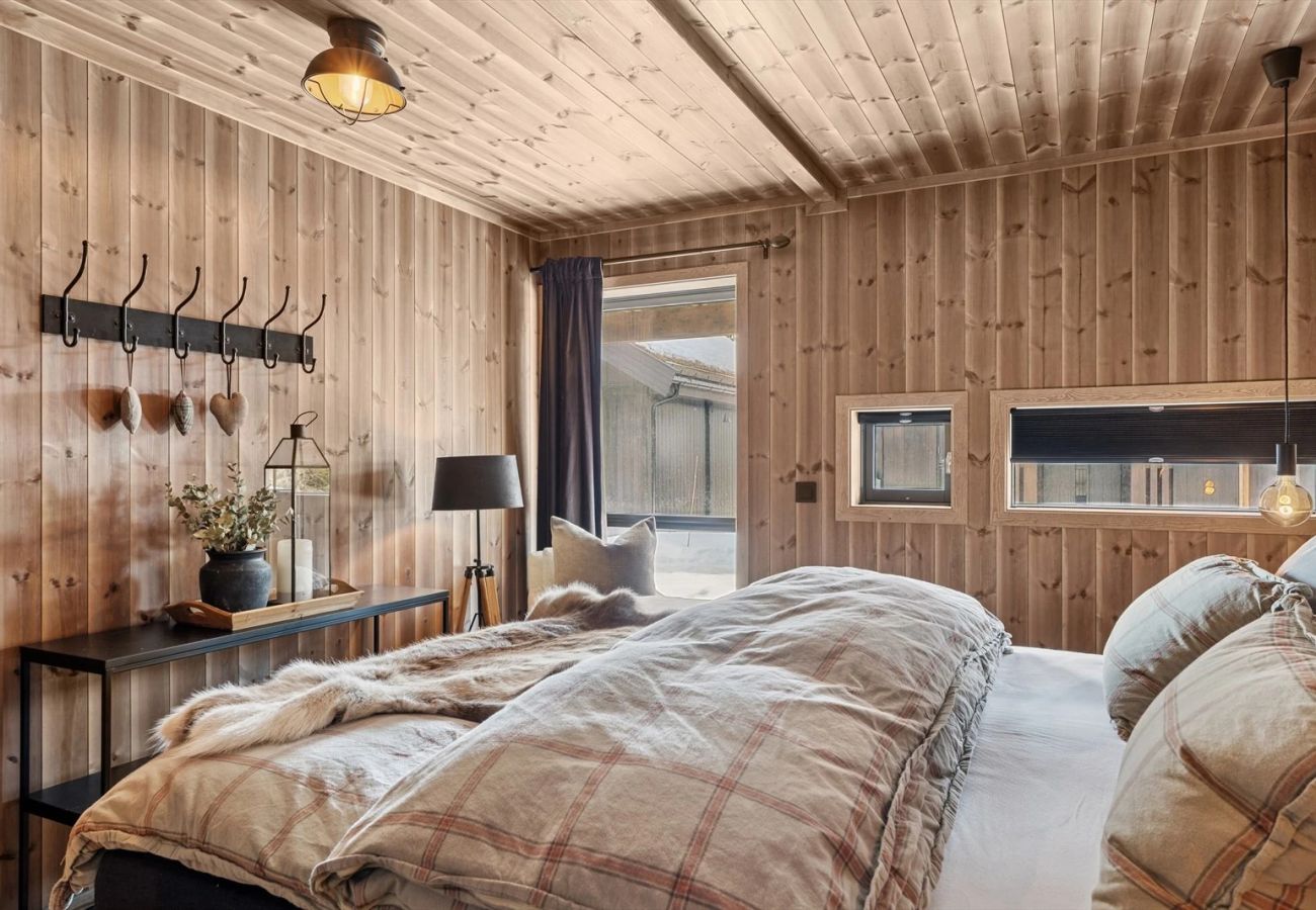 Hytte i Øyer - Stor familiehytte på Hafjell med ski in-ski out