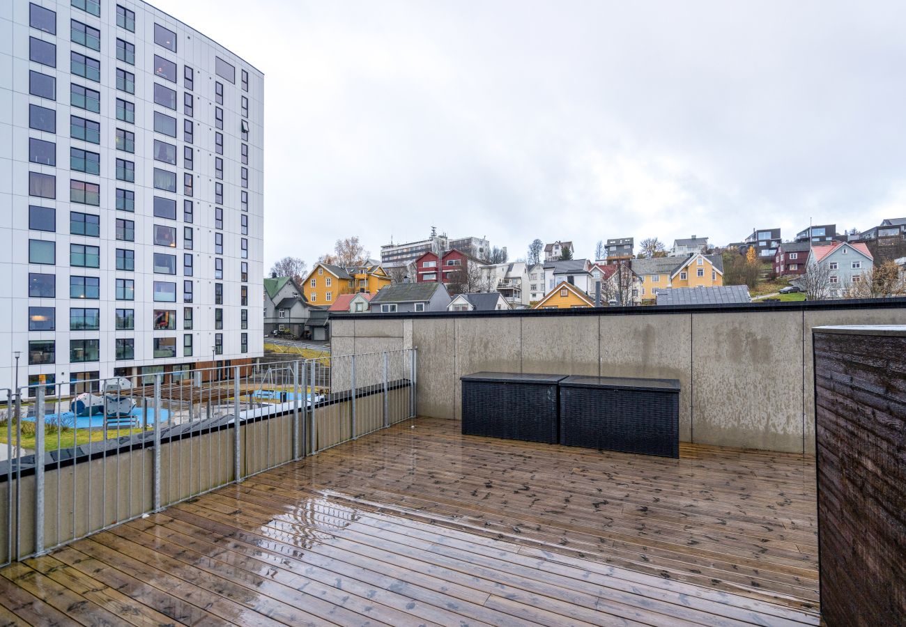 Leilighet i Tromsø - Moderne sentral toppleilighet med utsikt til fjellheisen og Tromsdalstind