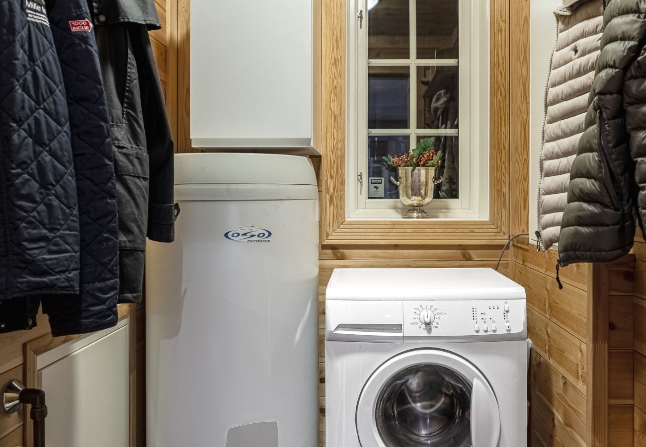 Hytte i Hemsedal - Koselig hytte i Hemsedal Golf Alpin – perfekt for familie, fiske og ski