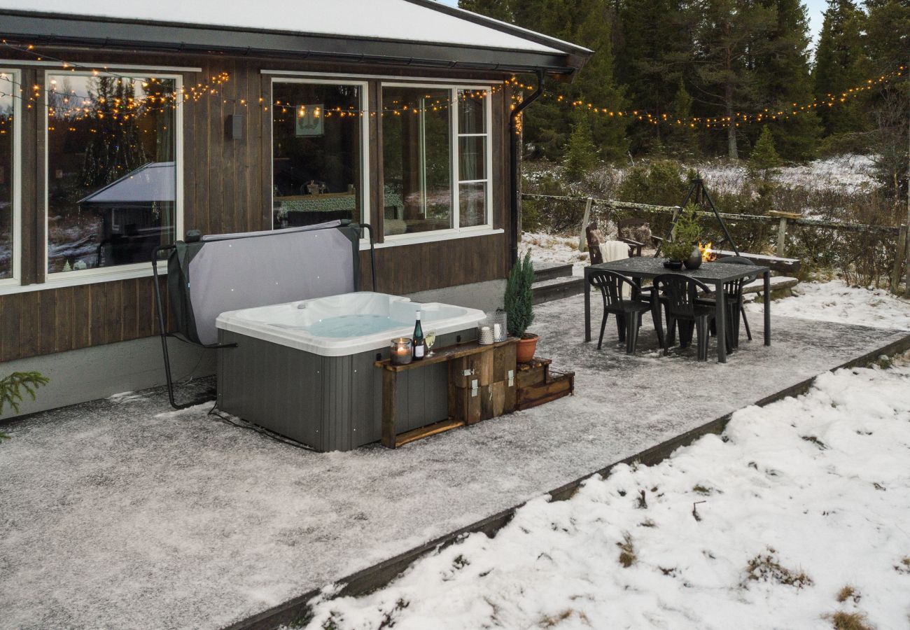 Hytte i Gol - Solglimt, mountain cabin in Golsfjellet with jacuzzi