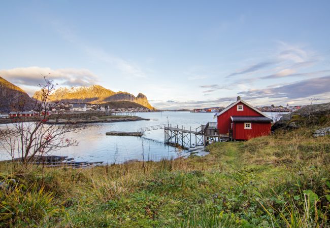 Hytte i Moskenes - Magnusbua, traditional rorbu in Reine, Lofoten