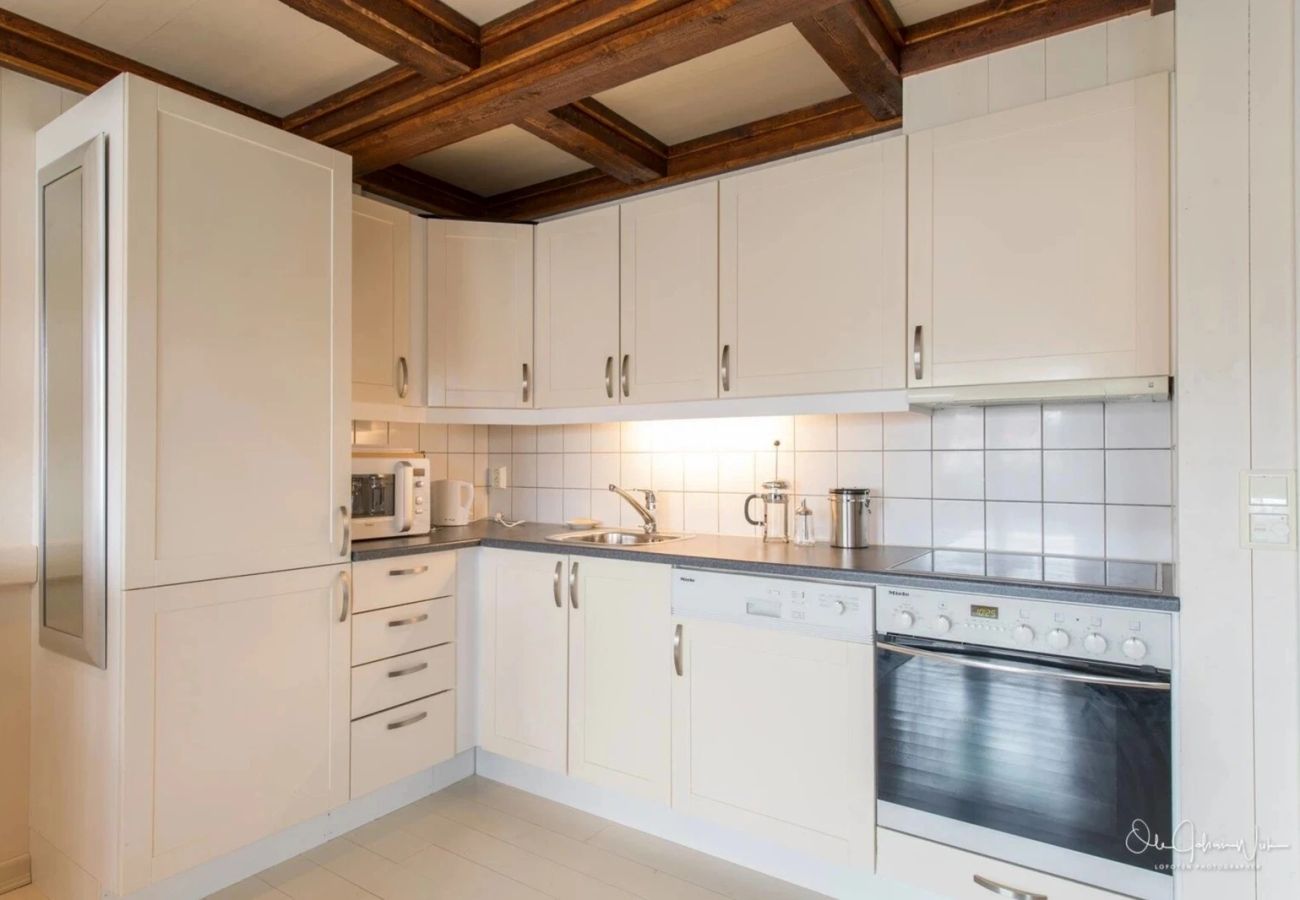 Leilighet i Vågan - Hellandsøy apartment, Henningsvær